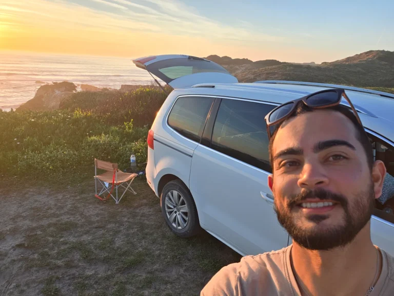 This spot next to V.N. Mil Fontes is sick!_1
